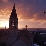 Sky ספליט
